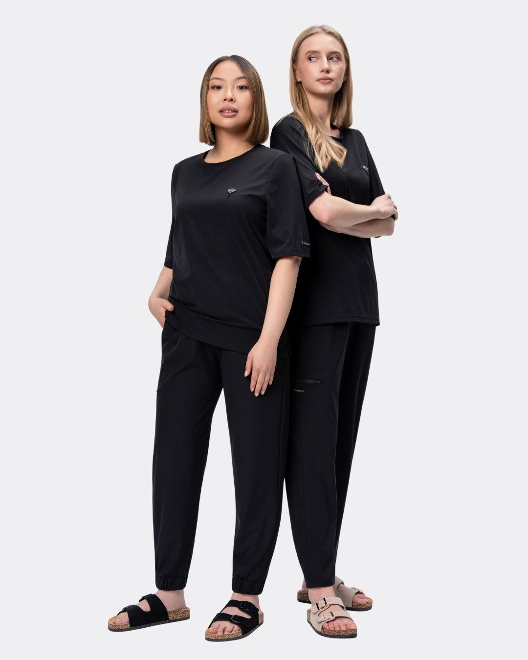 Komplet medyczny damski CLASSIC czarny - Bluza BASIC + Spodnie FIT