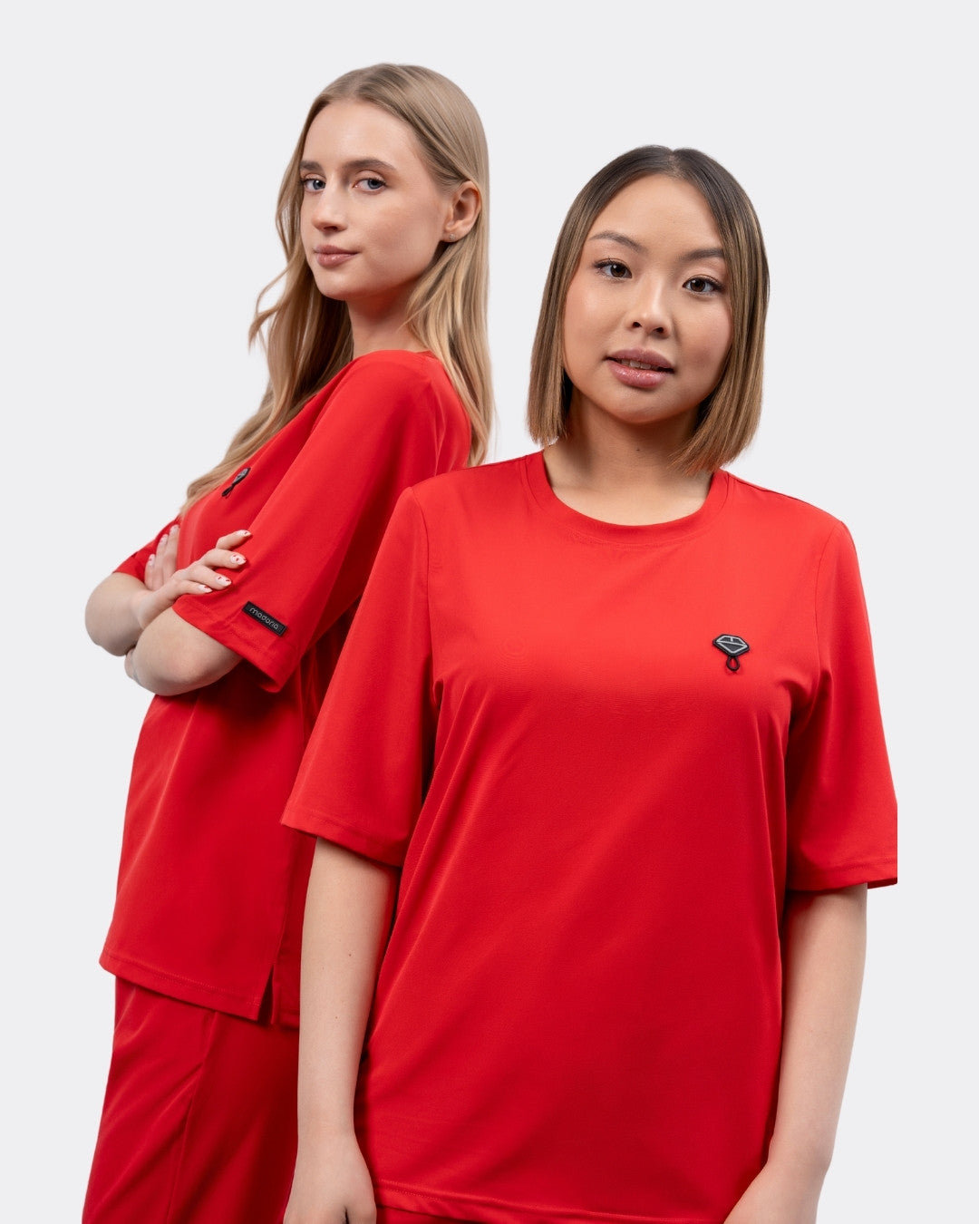 Komplet medyczny damski COMFORT czerwony Bluza BASIC + Spodnie LOOSE